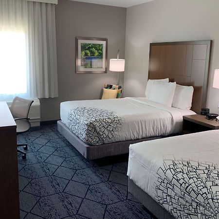 La Quinta Inn & Suites By Wyndham Round Rock Near Kalahari Extérieur photo